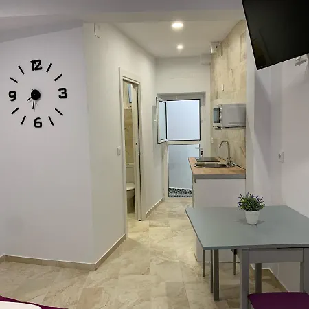 Estudio Conil Playa * كونيل ذي لا فرونتيرا